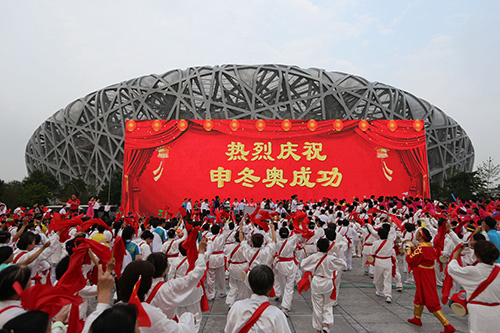 中国申办2022年冬奥会反对世界杯_2022年北京申办冬奥会领导小组_2022年冬奥